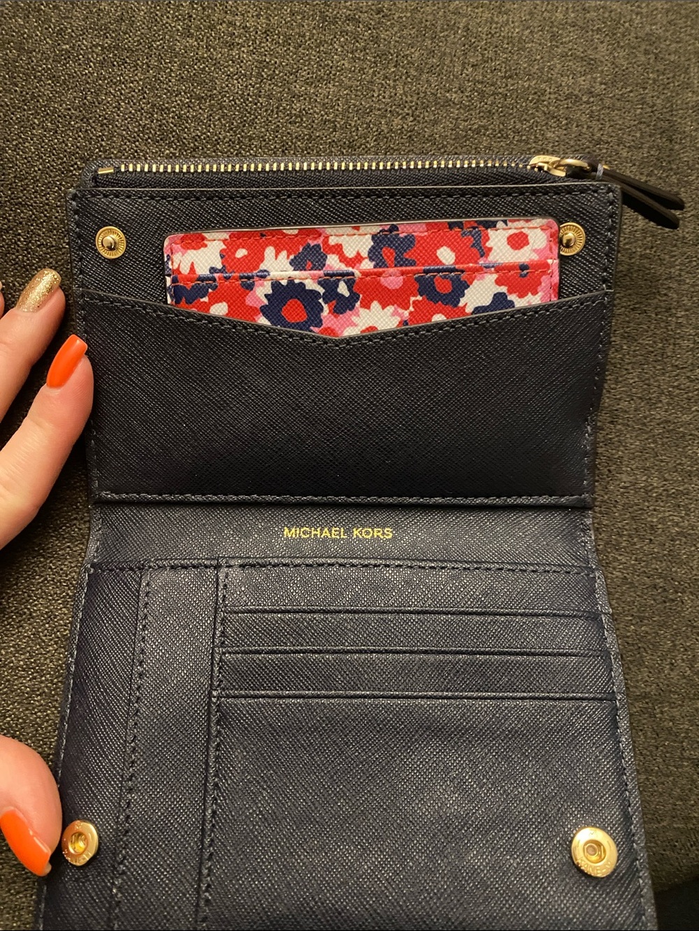 MICHAEL KORS wallet - Picture 2 of 7
